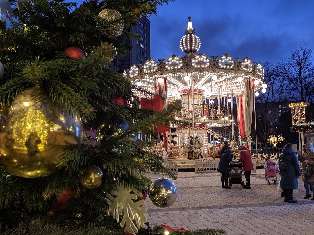 Большая новогодняя карусель откроется возле Нижегородской ярмарки 24 декабря 