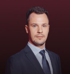 Михаил Генин