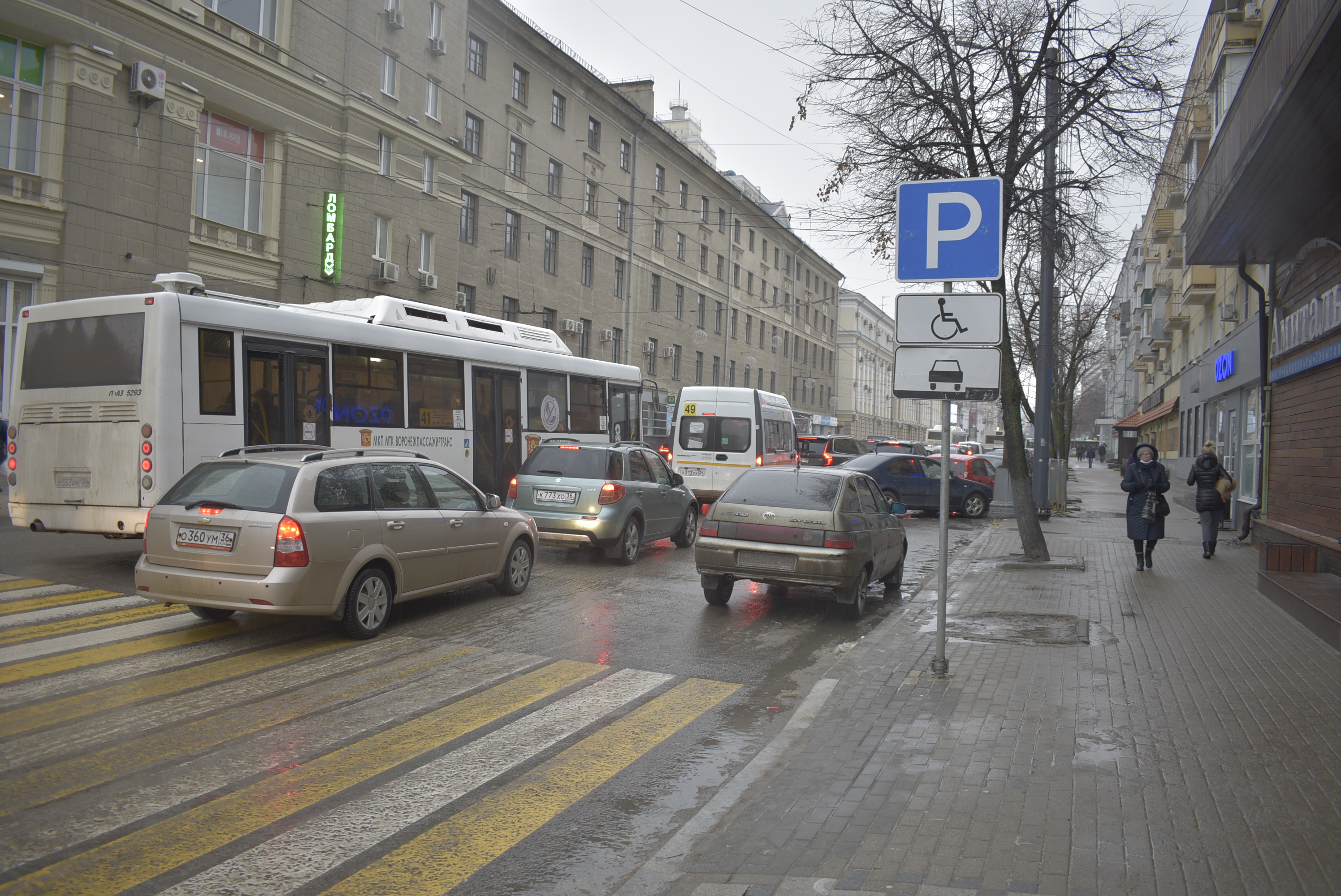 Какими методами можно решить проблему с парковками в Воронеже? - фото 9