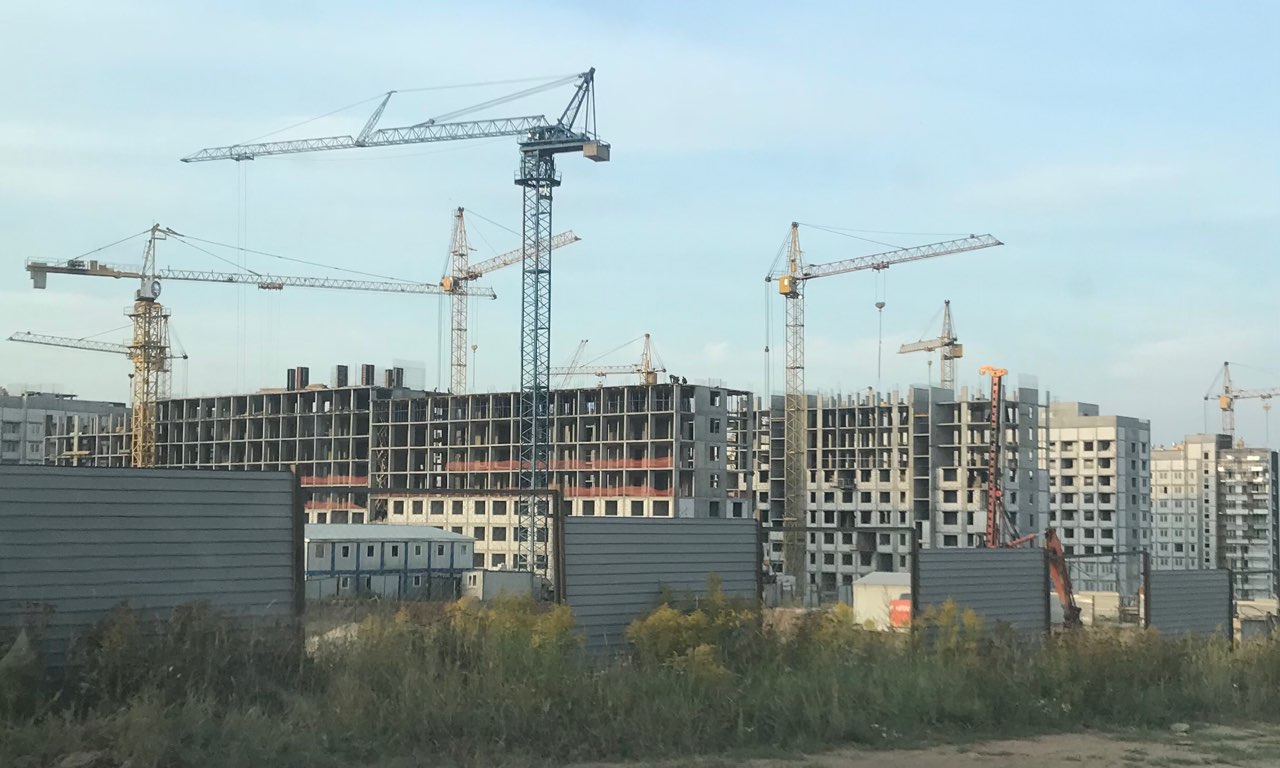 Разрешения на строительство восьми домов получили застройщики Нижнего Новгорода в октябре - фото 1