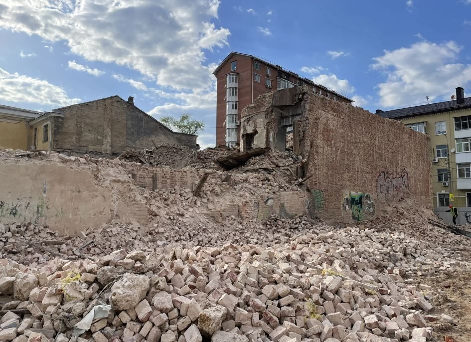 Власти Ростова: снос дома Парамоновых не опасен для дома Фельдмана - фото 1