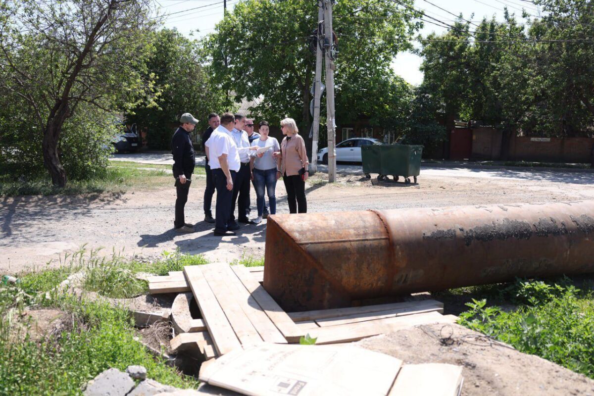 В Таганроге вложат почти 300 млн рублей в ремонт аварийной канализации - фото 1